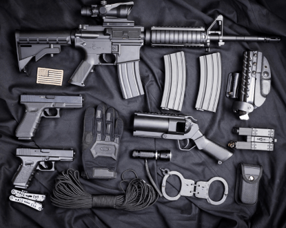 GUNS